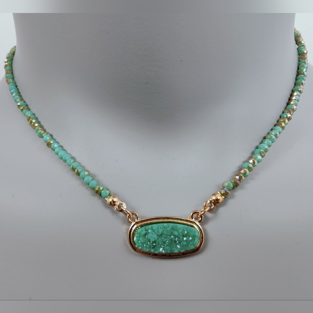 Nwt No. 3 Green Beaded Necklace With Gold Accents And Earrings